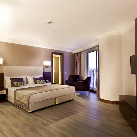 Resort Alegria & (adults Only)